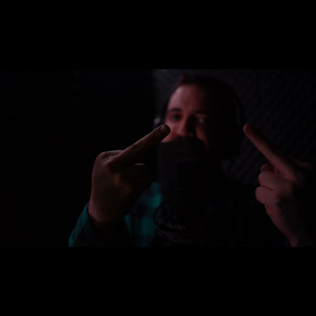 Ella–Rapeando por la igualdad
