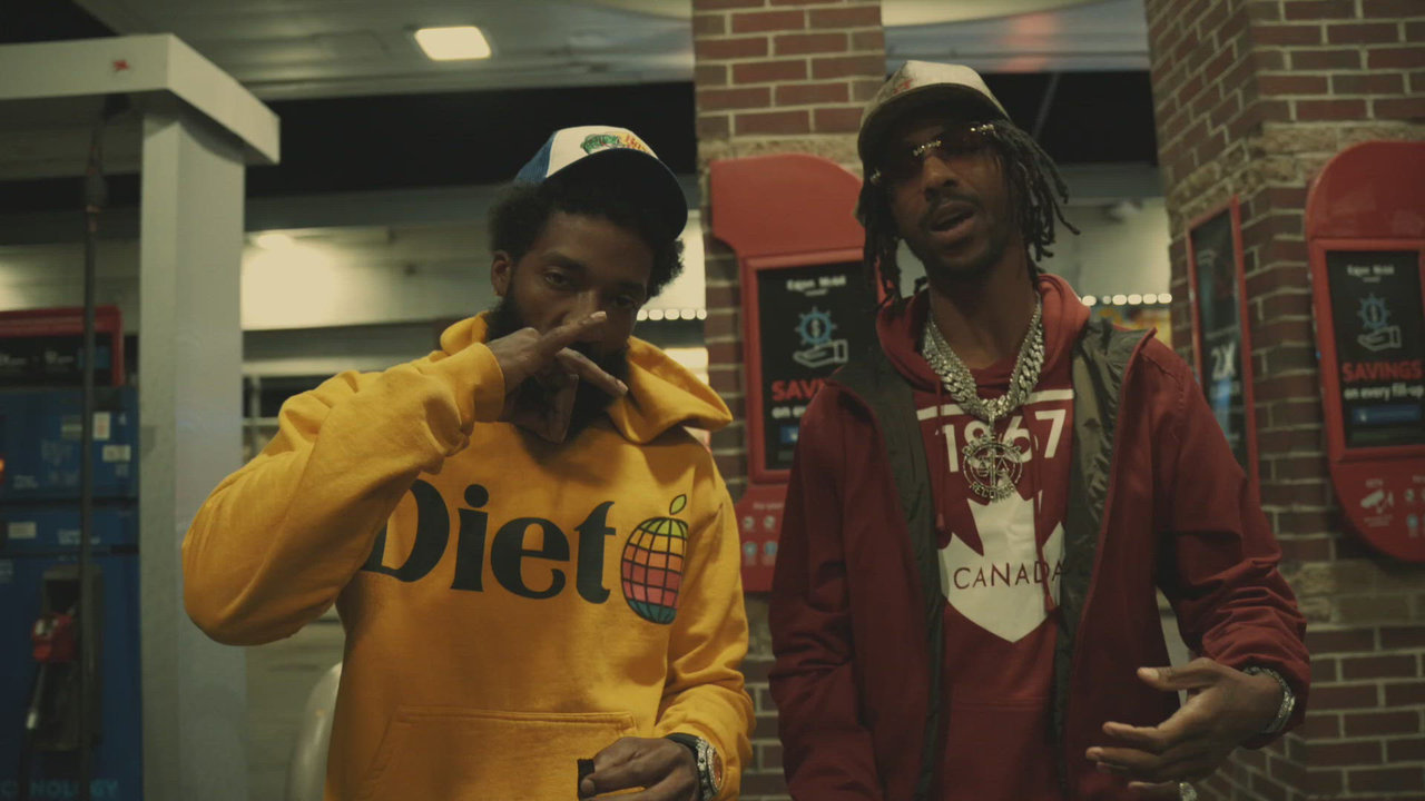 Dormin's (feat. 2100 Bagz)