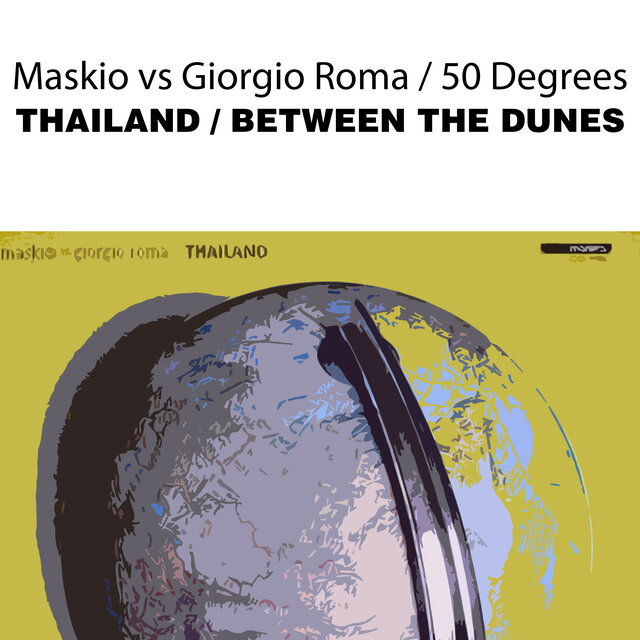 Thailand / Between the Dunes