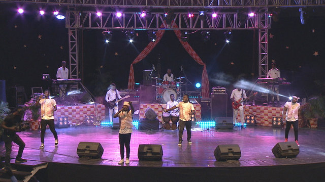 Prisonnier (Live au palais de la Culture d'Abidjan 2018)