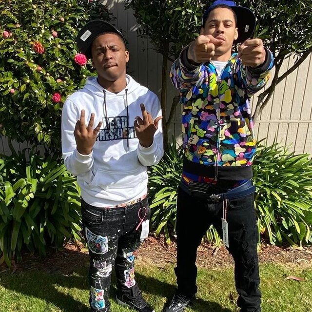 Free The Thugs