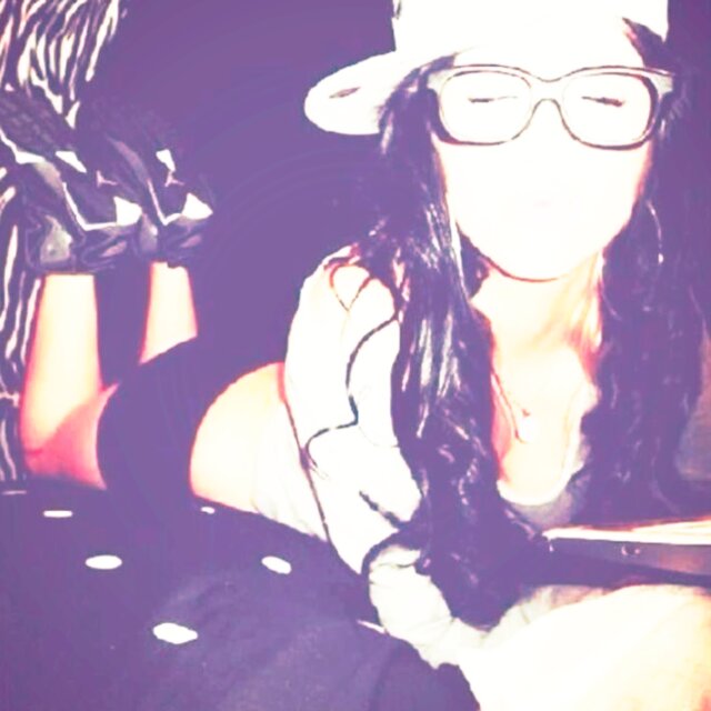 tumblr girl (tumblr girl)