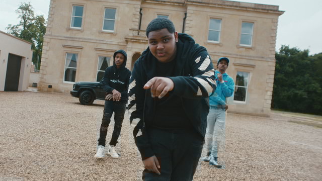 Circles (feat. OFB, Bandokay & Double Lz) (Official Video)