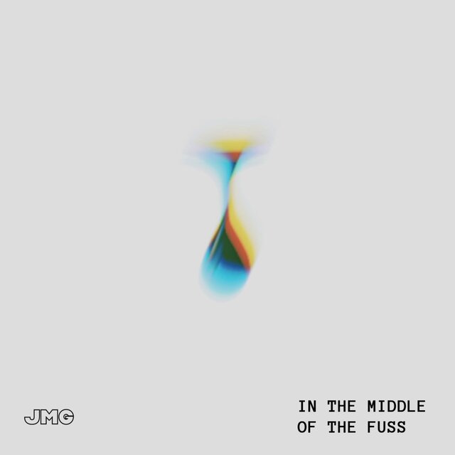 IN THE MIDDLE OF THE FUSS