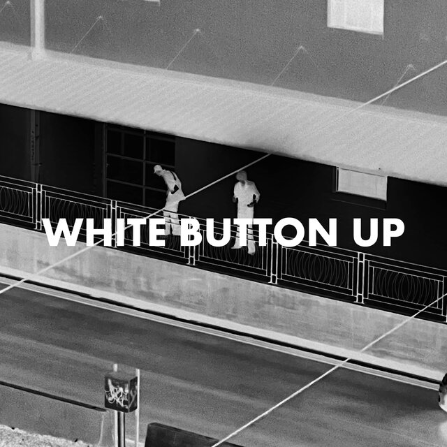 WHITE BUTTON UP