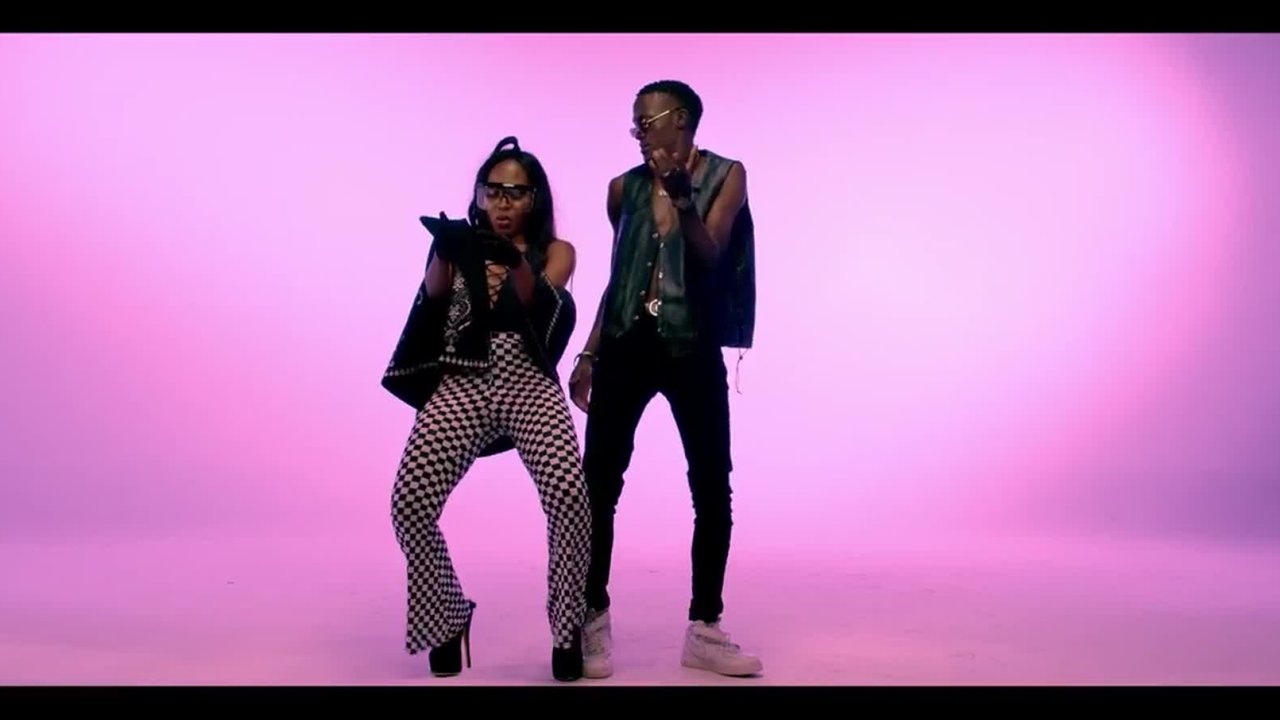 Nkuwulira (feat. Karole Kasita)