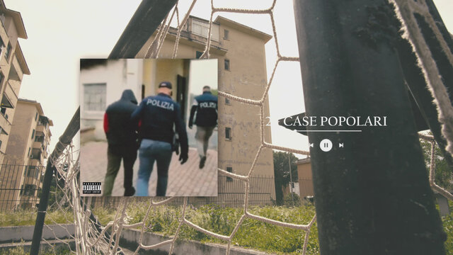 Case popolari (Oﬃcial Visual Video)