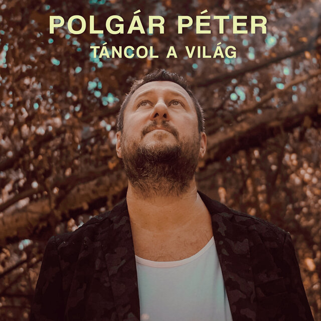 Táncol a világ
