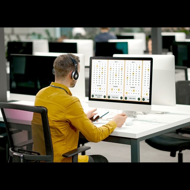 Playing the lottery in the office (2023 Remastered Version)