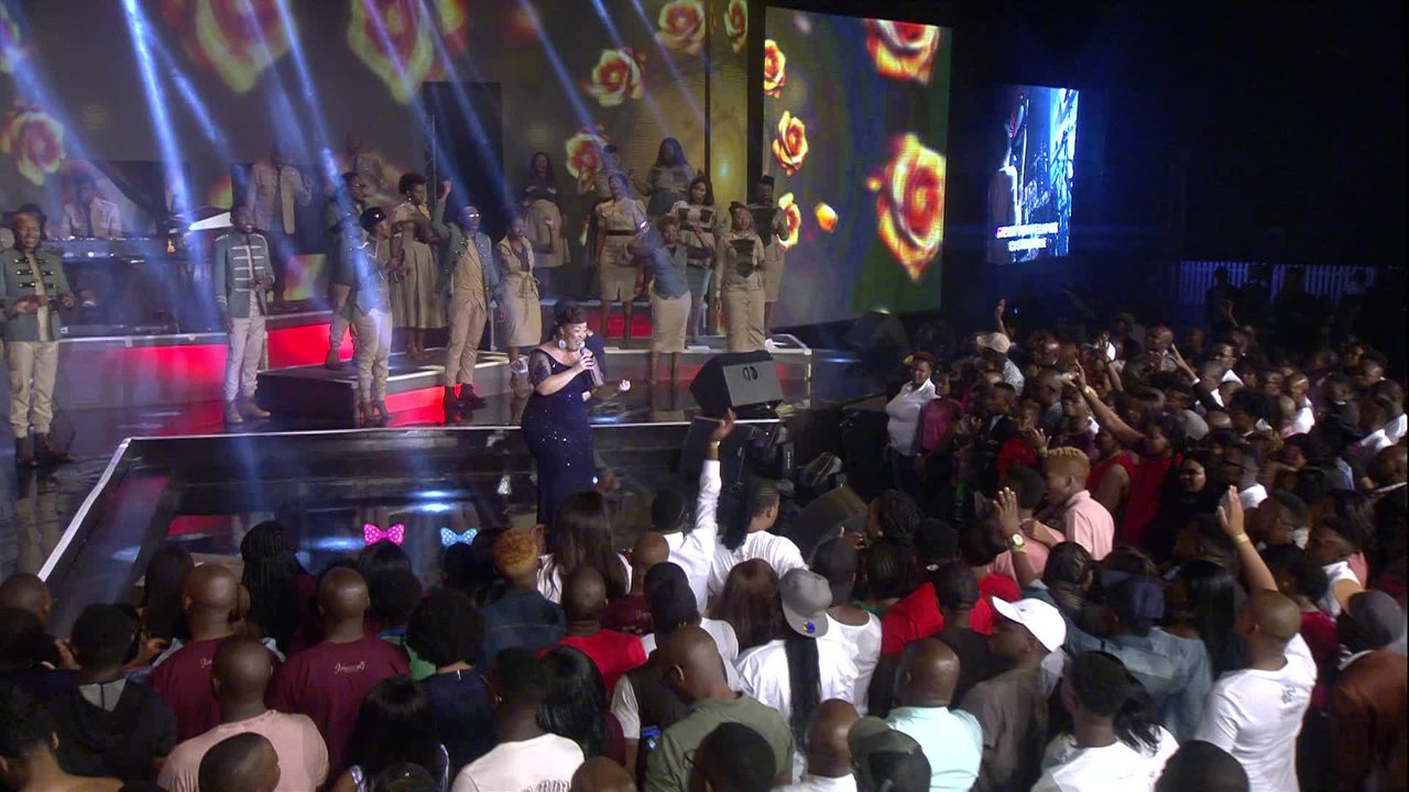 This is Love (Live at the Sandton Convention Centre - Johannesburg, 2018) (feat. Lynnzay Baatjies)