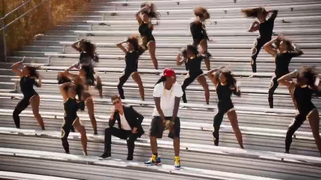 Give It 2 U (Remix)