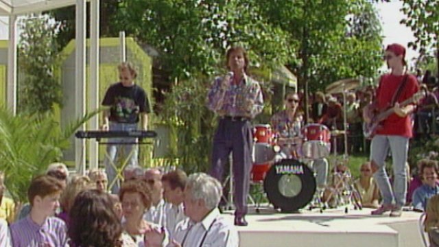 Auf einer Wolke (ZDF-Fernsehgarten 15.07.1990) (VOD)