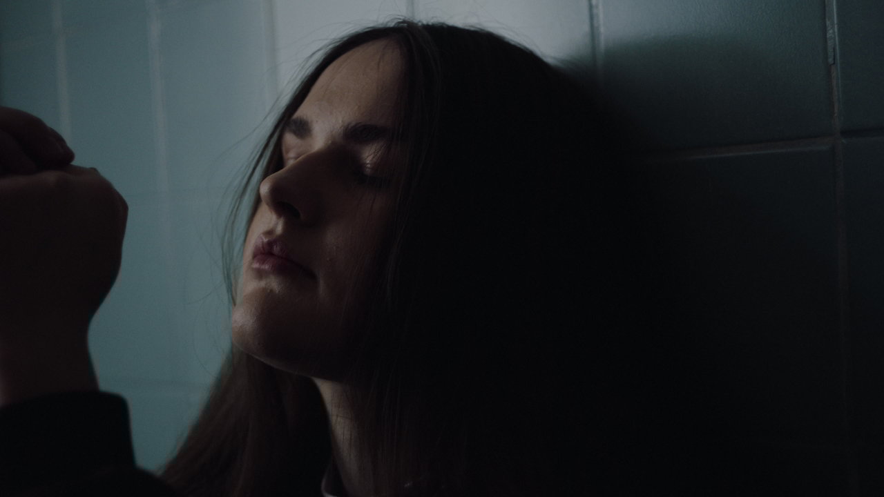 müde (Official Video)
