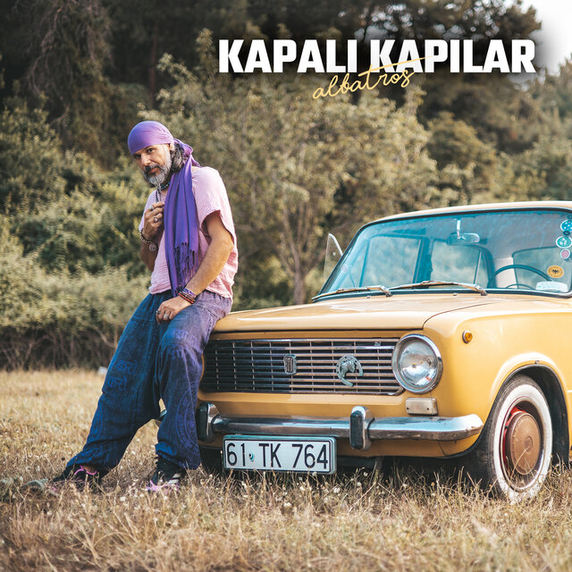 Kapalı Kapılar