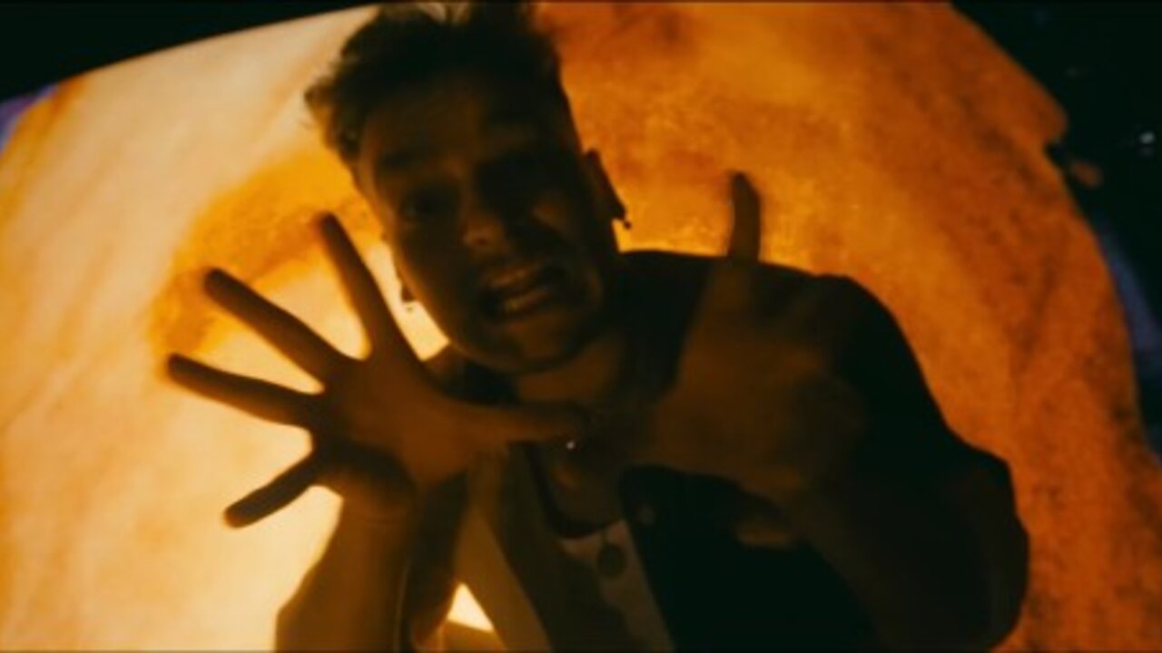 Psycho (Official Video)
