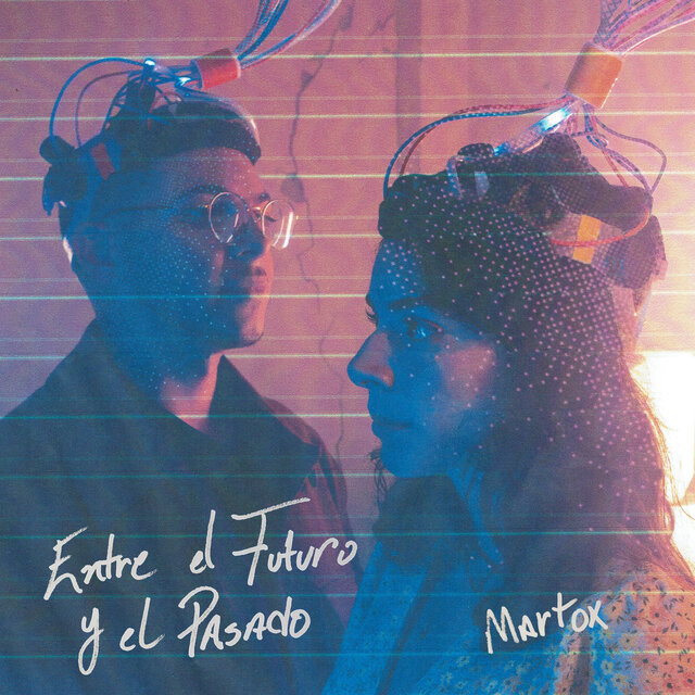 Entre El Futuro Y El Pasado