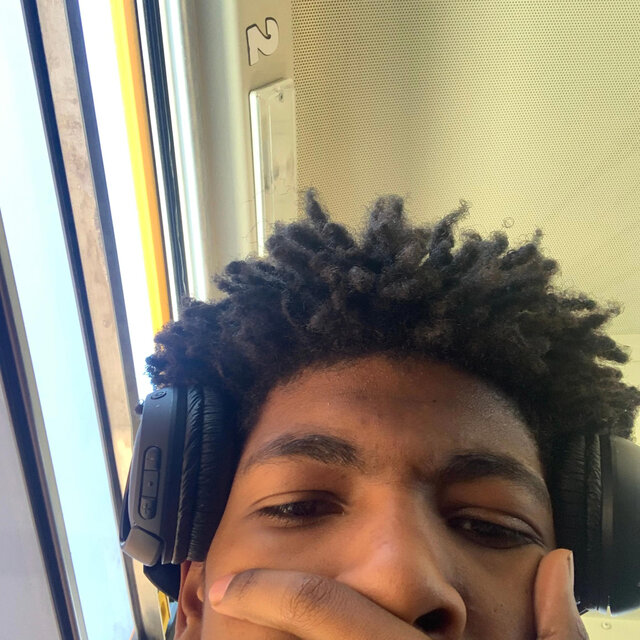 LA