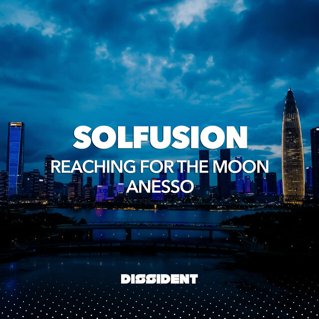 Reaching for the Moon / Anesso