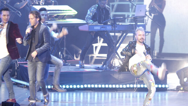 Vuelo (feat. Kabah) (En Vivo)