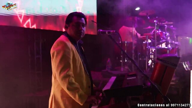 La Enfermera (En Vivo Yucatán)
