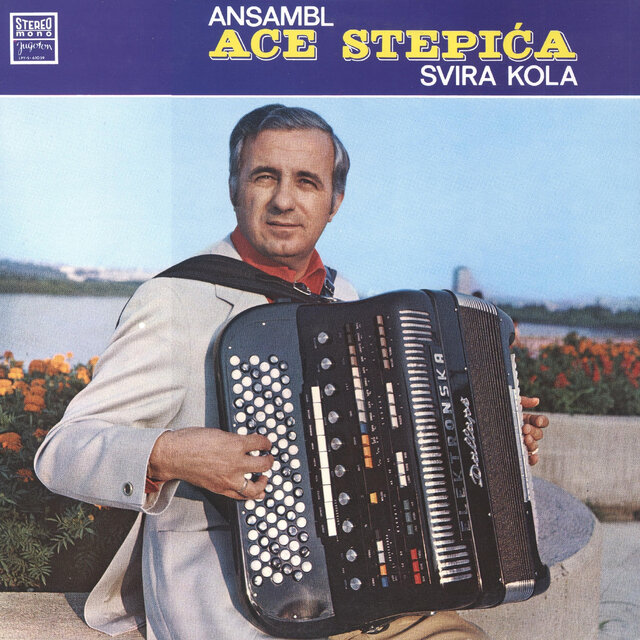 Ansambl  Ace Stepića Svira Kola