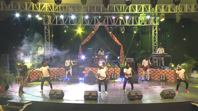 Amour d'enfance (Live au palais de la Culture d'Abidjan 2018)