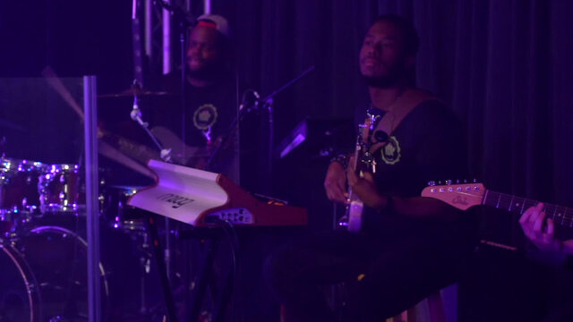 Unoemynayme (Green Tape Live at Tiny Room Studios)