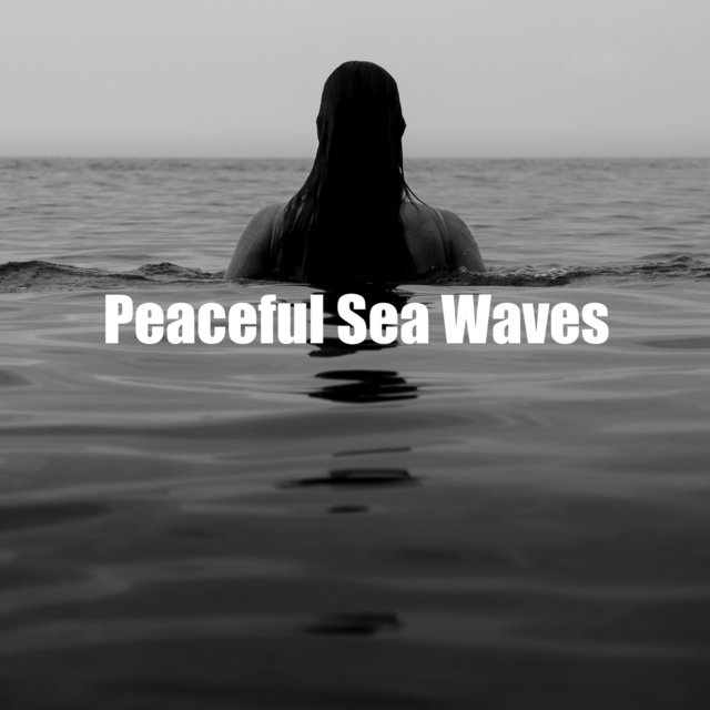 Peaceful Sea Waves