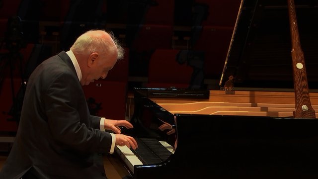 Beethoven: 33 Variations in C Major, Op. 120 on a Waltz by Diabelli: Var. 22. Allegro molto, alla 