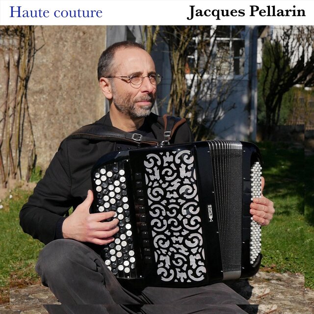HAUTE COUTURE
