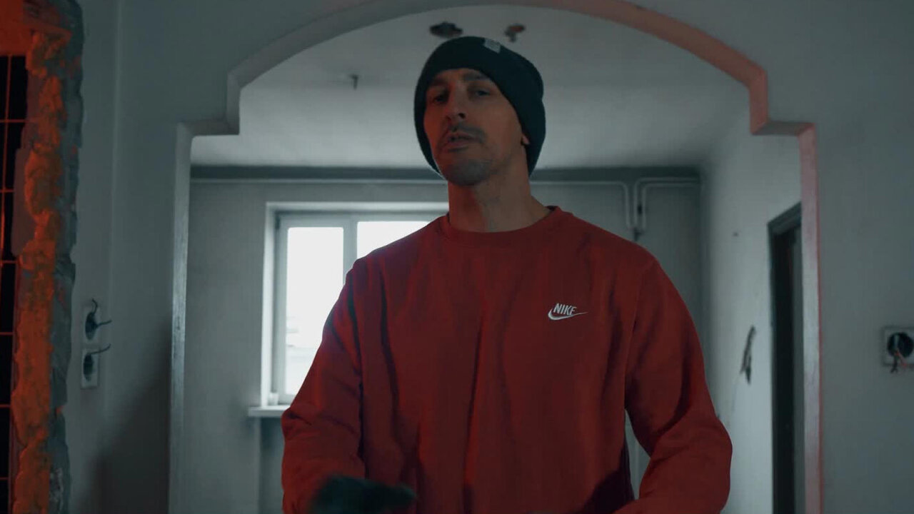 ŚLADY (feat. GREGU GB KLIKA & Wąż Sfromrimini)