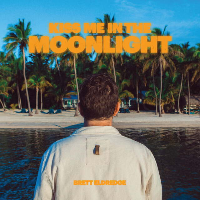 Kiss Me In The Moonlight