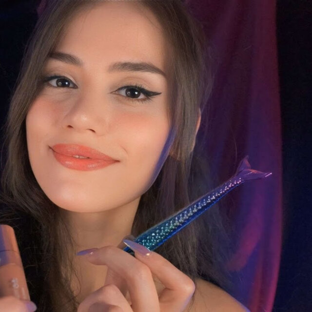 ASMR - Doing Your Makeup (No Talking - Layered Sounds)