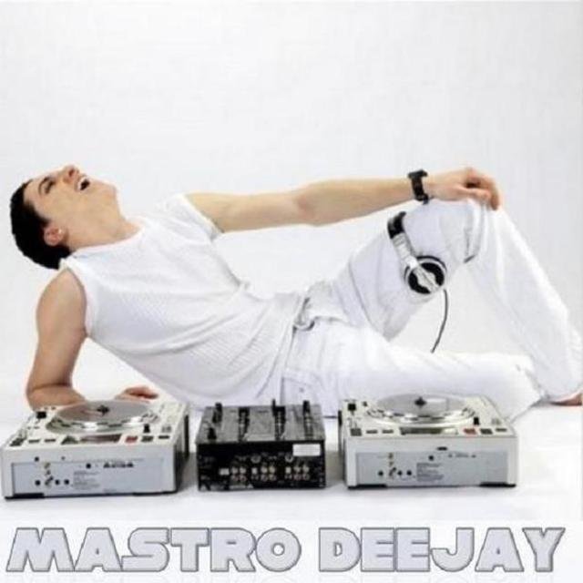 Monstruos Beat & A.R.I.U.S