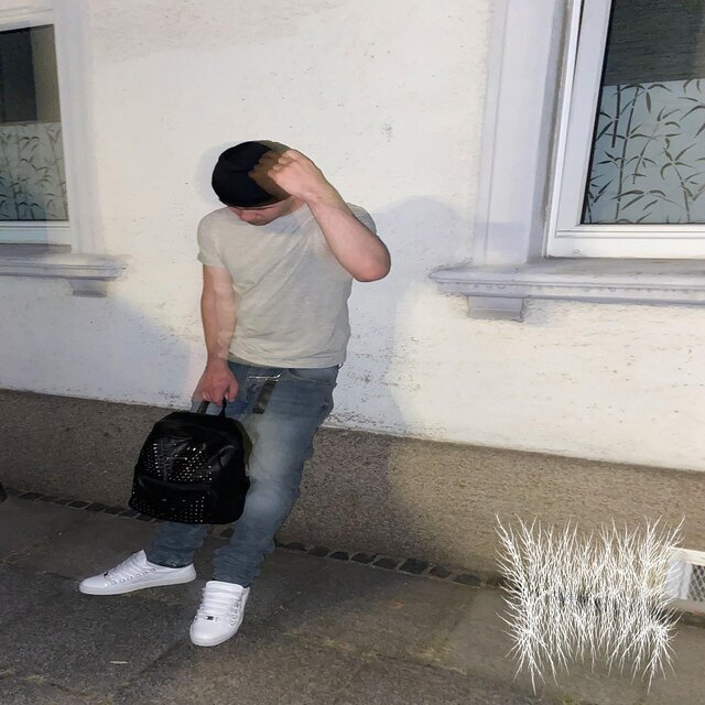 hoodternative trap