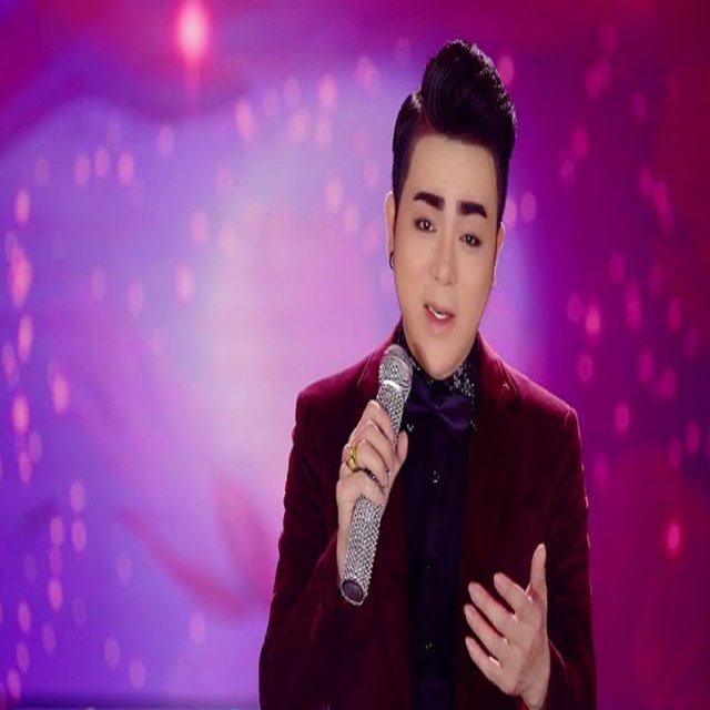 Hoa Nở Về Đêm