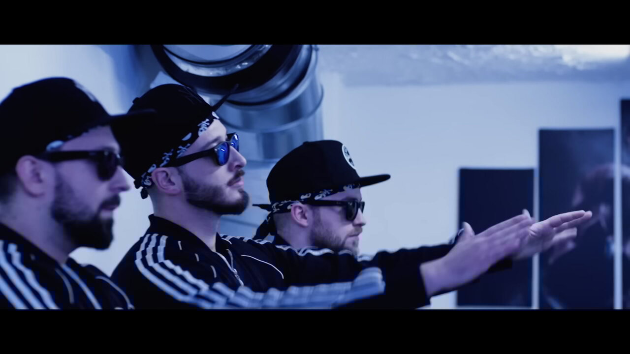 Łobuz Kocha Najbardziej (Official Video)