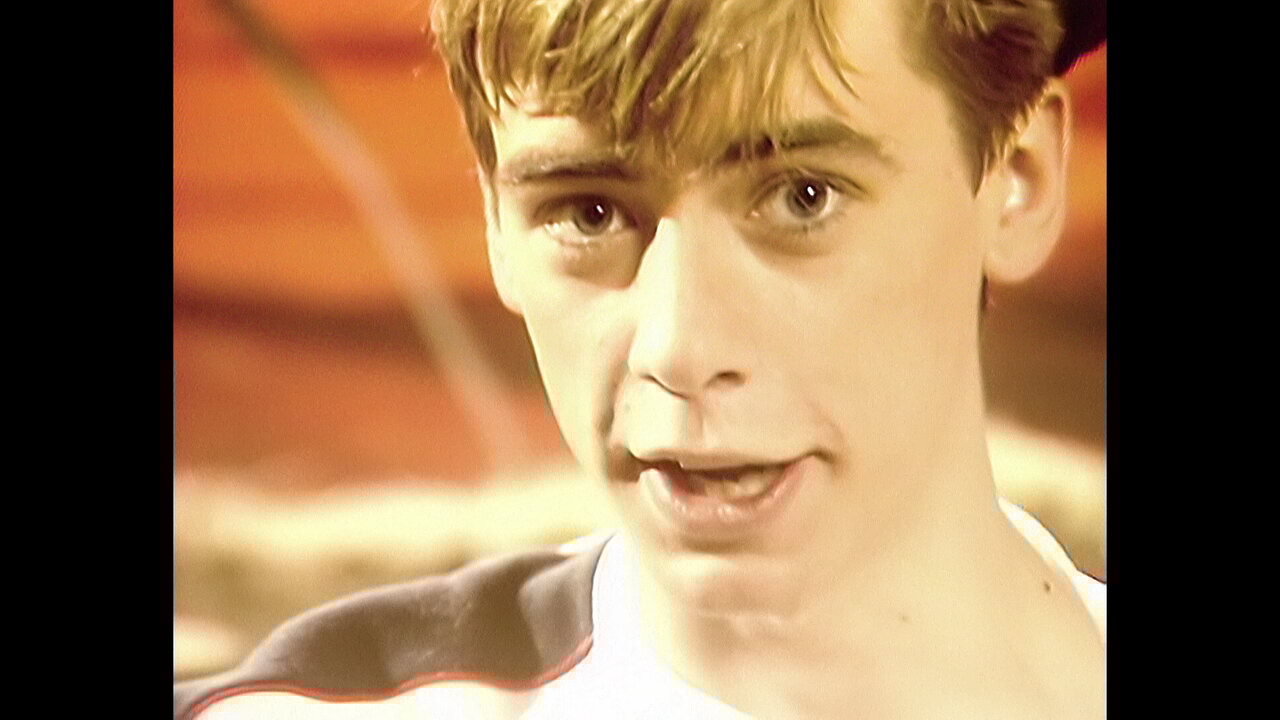 Fantastic Day (Official HD Video)