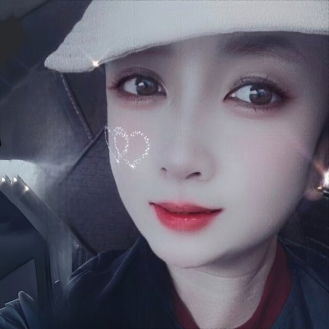 山丹丹开花红艳艳