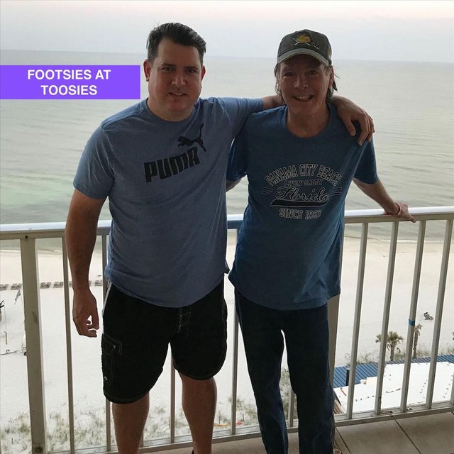 Footsies at Tootsies