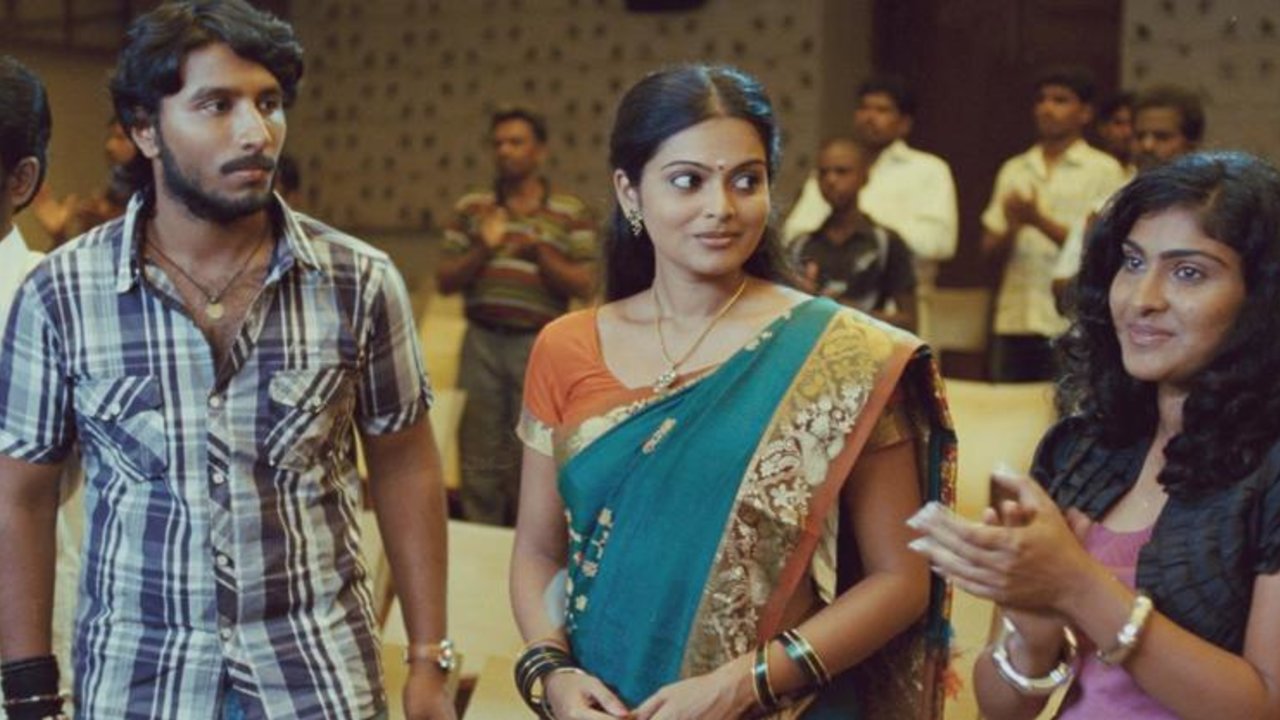 Kollywood Kanavu (Remix by Kalyan) (From "Pudhumughangal Thevai")