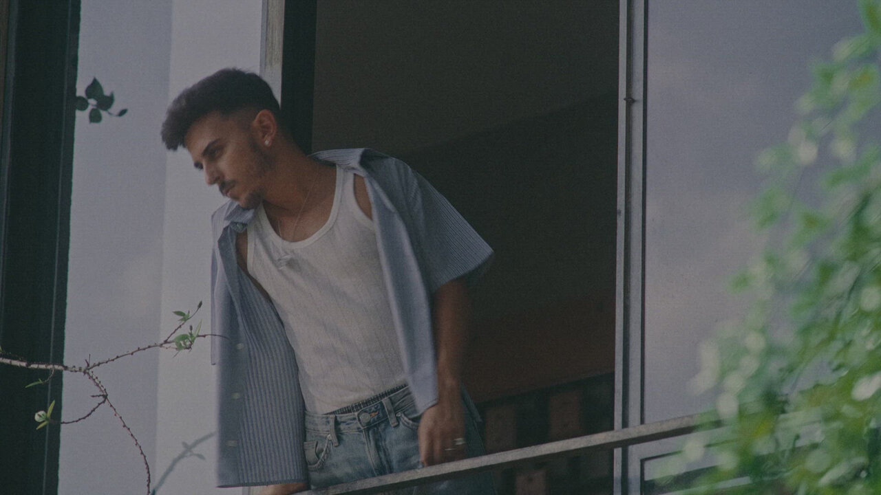 Esto no es el cielo (Official Music Video)