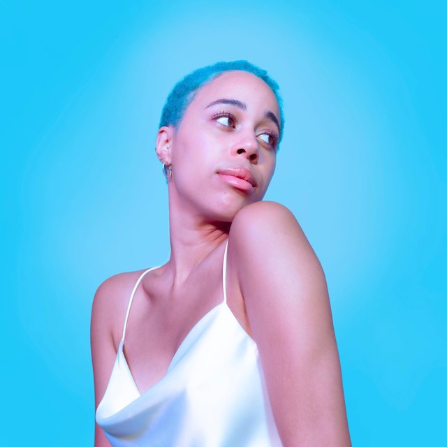 Bleue