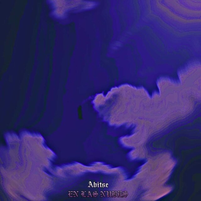 EN LAS NUBES