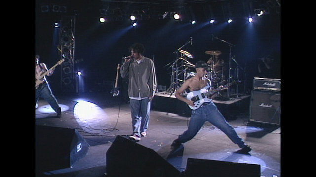 Bombtrack (Live Soundstage performance - 1992)