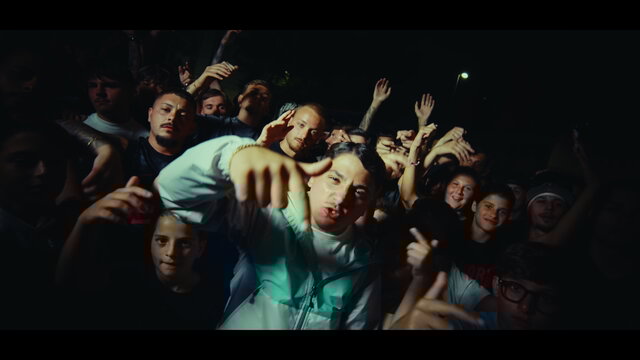 MOMO DESIGN (Official Video)