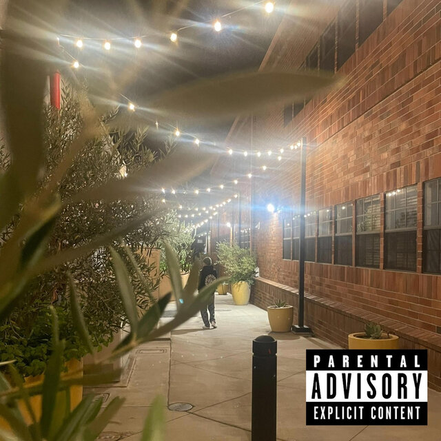 Closee (feat. N4t33w)