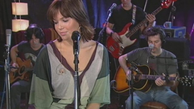 Moonshadow (Live Video from Sessions@AOL)