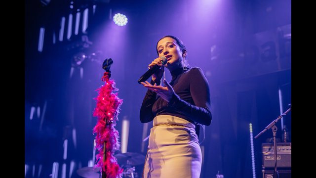 Deli Kan (Live @ Babylon)