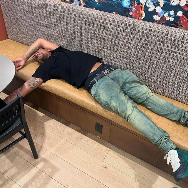 20 PILLOWS